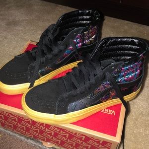 Festival satin hi top vans